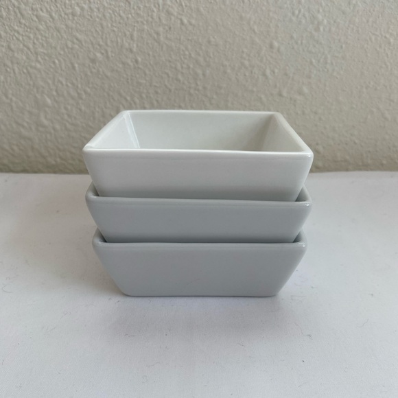 (3) Square ramekins - Picture 7 of 7